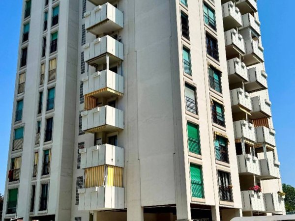 appartamento in vendita a Torino in zona Santa Rita