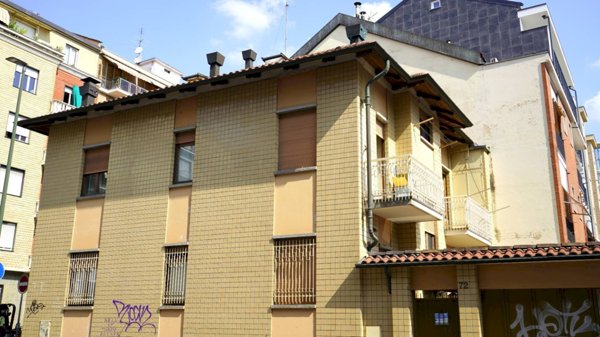 casa indipendente in vendita a Torino in zona Parella
