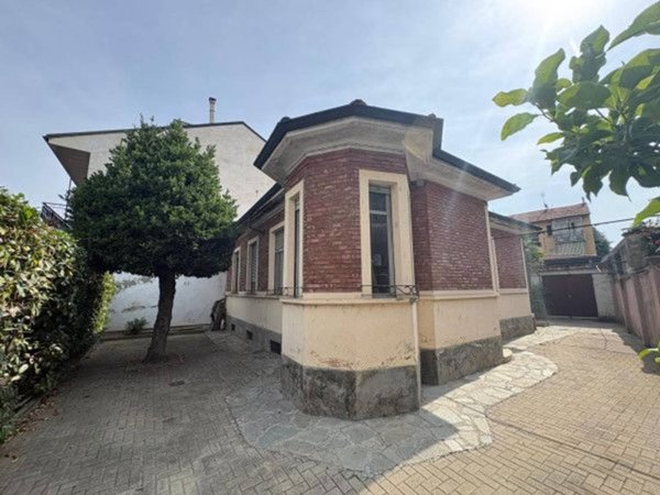 casa indipendente in vendita a Torino in zona Parella