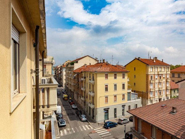 appartamento in vendita a Torino in zona Parella