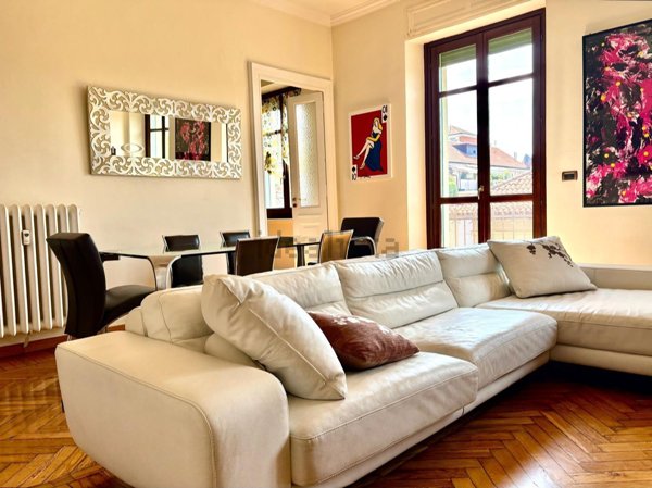 appartamento in vendita a Torino in zona Cit Turin