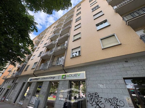 appartamento in vendita a Torino in zona Lingotto