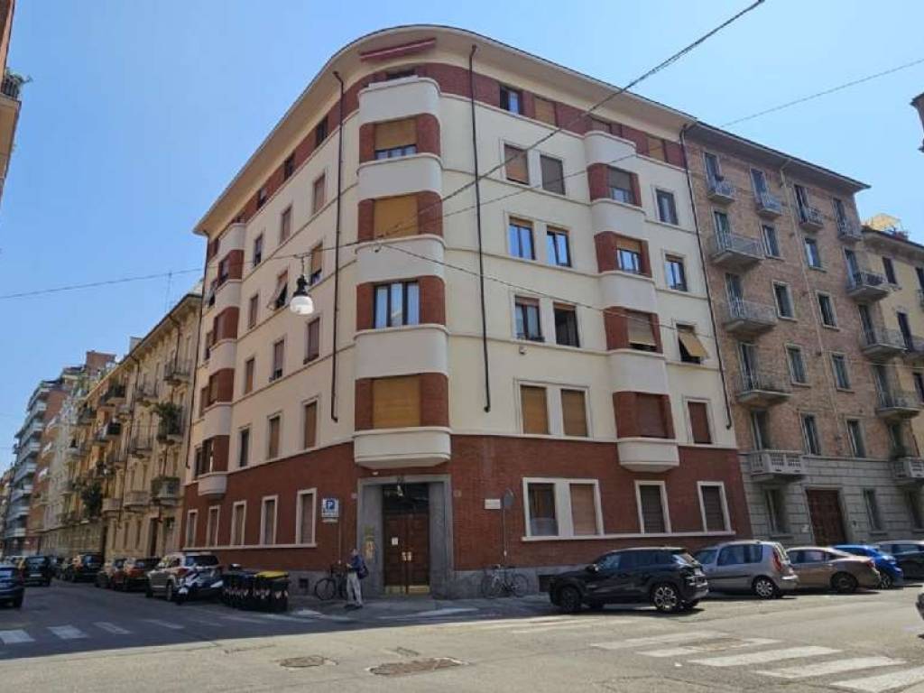 appartamento in vendita a Torino in zona Crocetta
