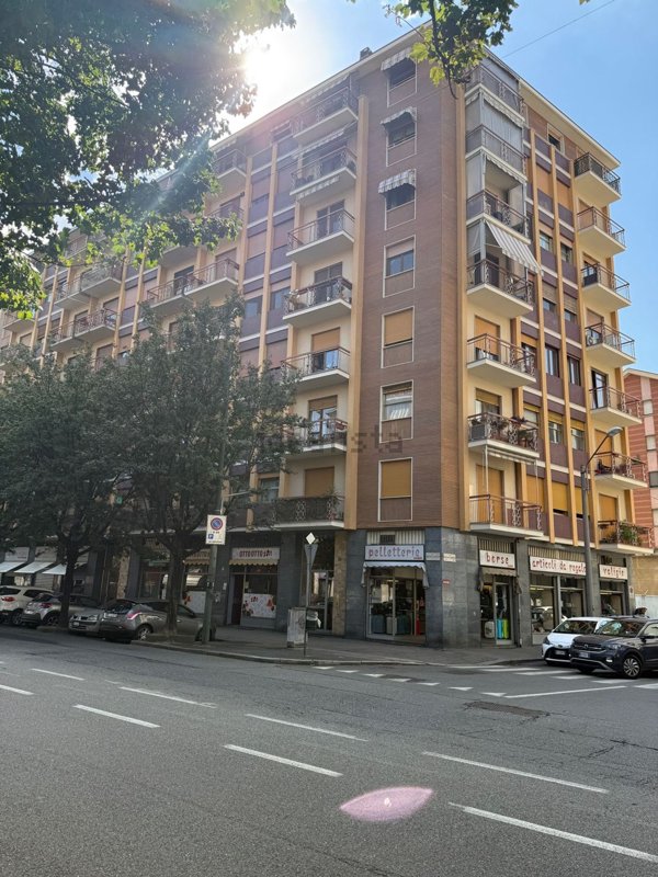 appartamento in vendita a Torino in zona Madonna di Campagna