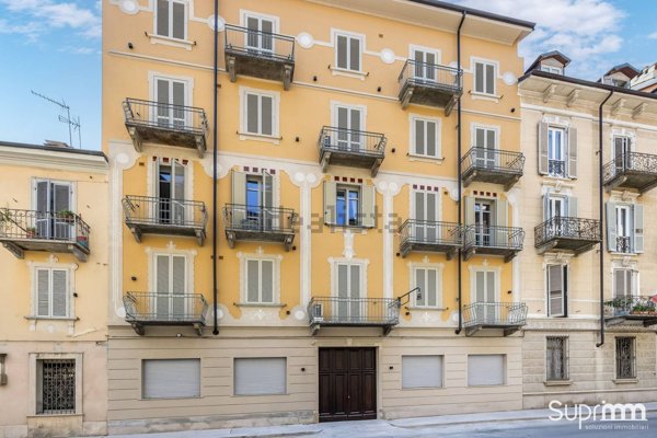 appartamento in vendita a Torino in zona Borgo San Paolo