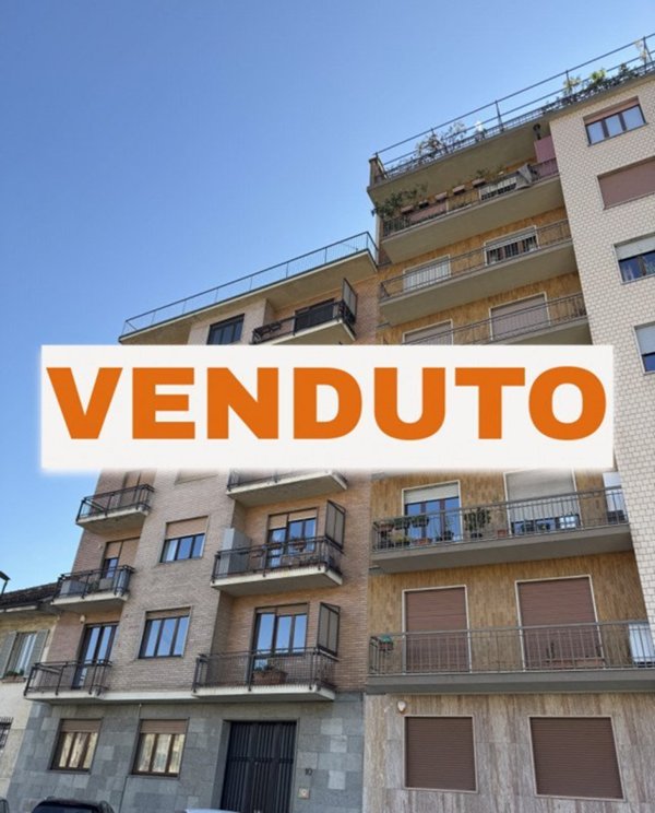 appartamento in vendita a Torino in zona Lingotto
