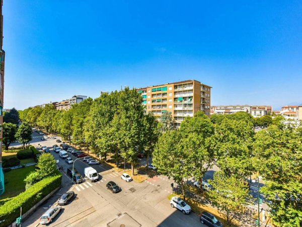 appartamento in vendita a Torino in zona Pozzo Strada