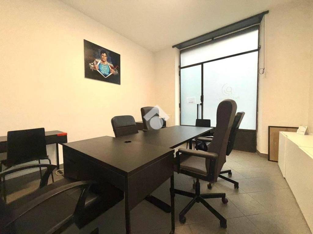 ufficio in vendita a Torino in zona San Donato