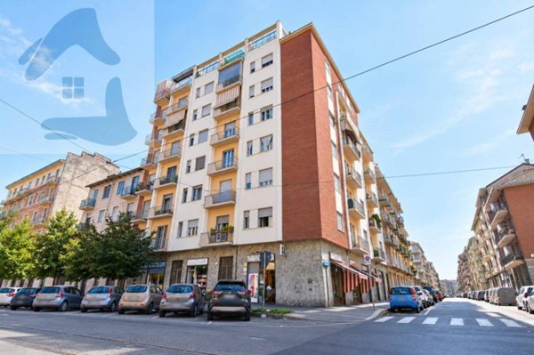 appartamento in vendita a Torino in zona Borgata Vittoria
