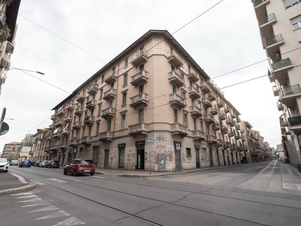 appartamento in vendita a Torino in zona Aurora