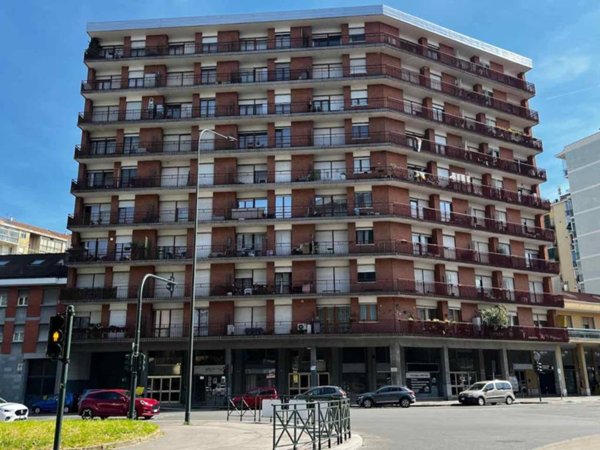 appartamento in vendita a Torino in zona Lucento