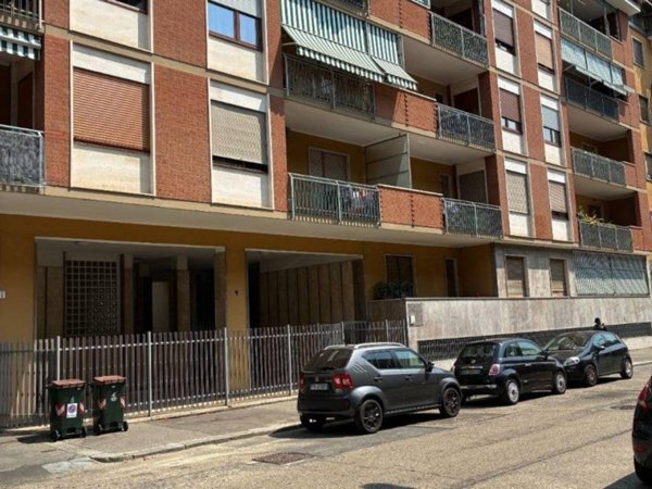 appartamento in vendita a Torino in zona Lingotto