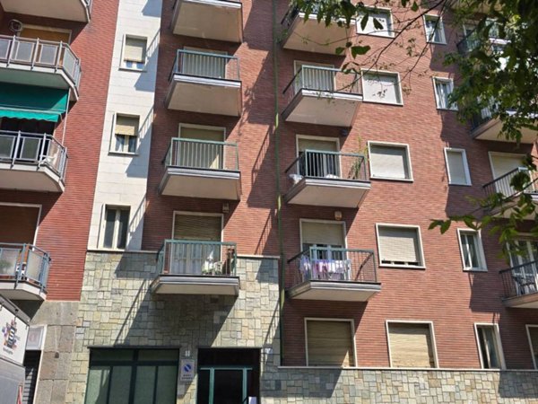 appartamento in vendita a Torino in zona Borgata Vittoria