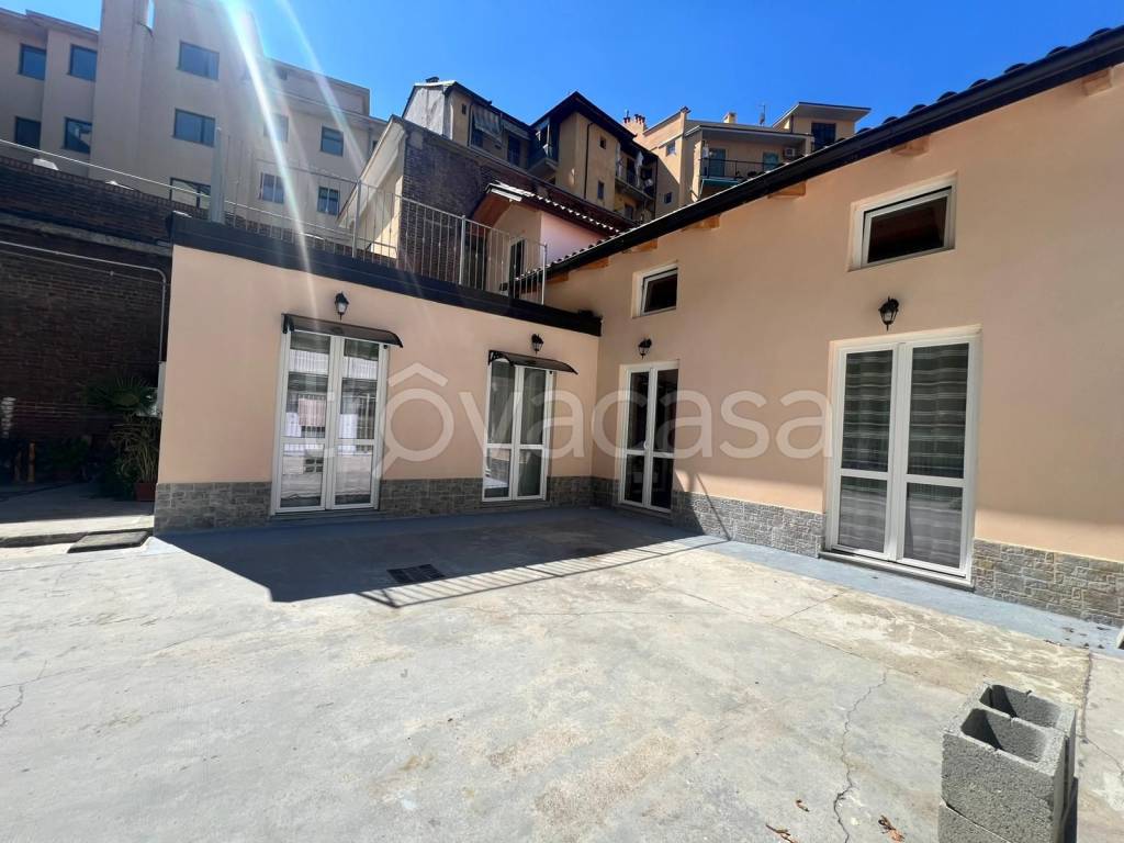 casa indipendente in vendita a Torino in zona Borgata Vittoria