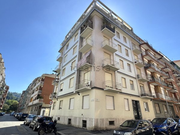 appartamento in vendita a Torino in zona Vanchiglietta