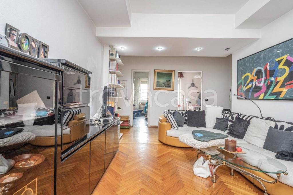 appartamento in vendita a Torino in zona Barriera di Milano