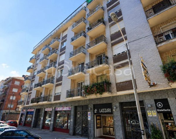 appartamento in vendita a Torino in zona Santa Rita