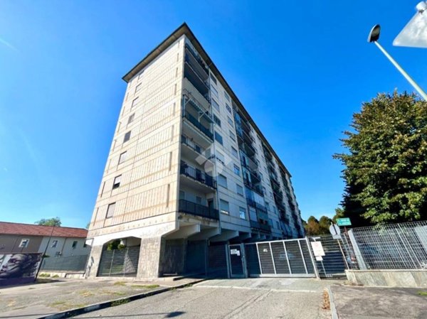 appartamento in vendita a Torino in zona Lucento