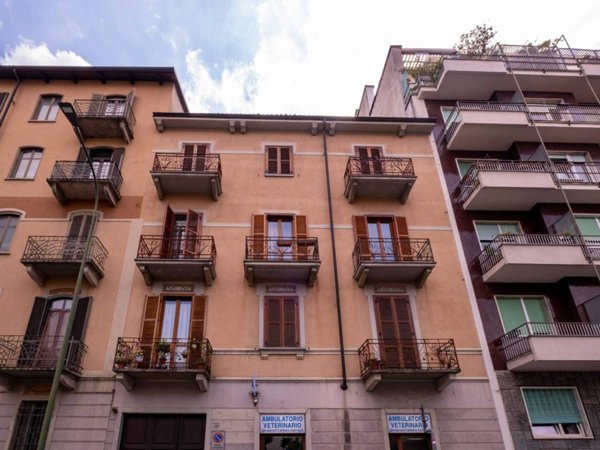 appartamento in vendita a Torino in zona Cenisia