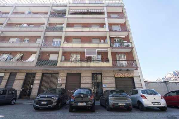 appartamento in vendita a Torino in zona Lucento