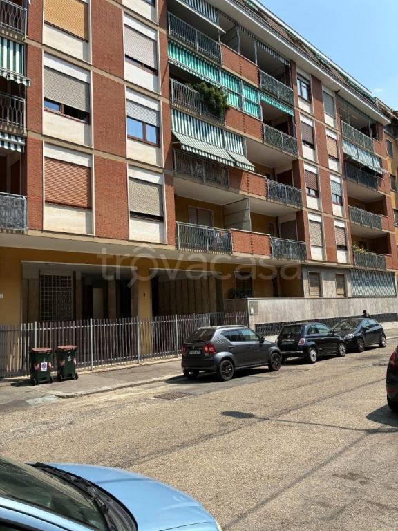 appartamento in vendita a Torino in zona Lingotto