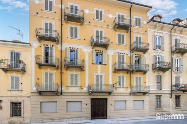 appartamento in vendita a Torino in zona Borgo San Paolo