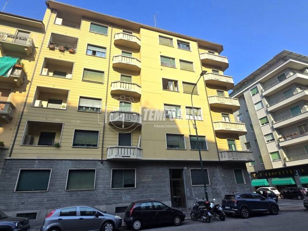 appartamento in vendita a Torino in zona Millefonti