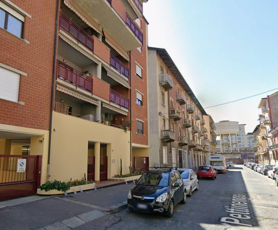 appartamento in vendita a Torino in zona Madonna di Campagna