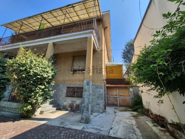 appartamento in vendita a Torino in zona Barca