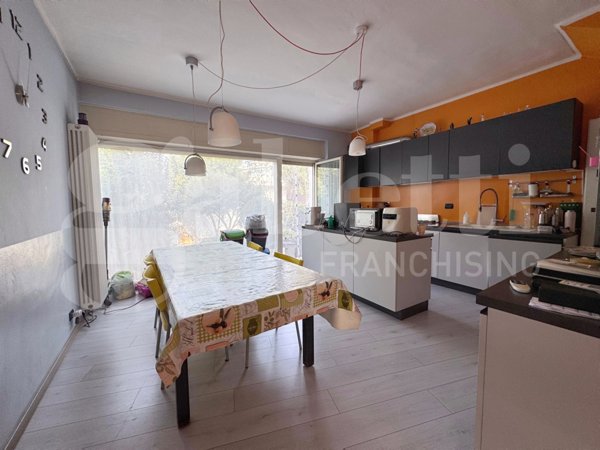 casa indipendente in vendita a Torino in zona Mirafiori Nord