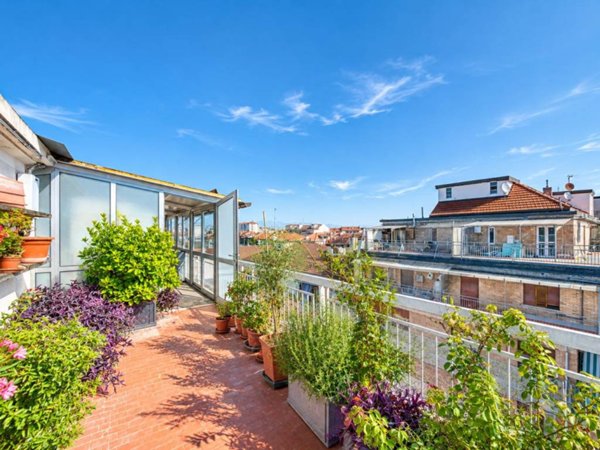 appartamento in vendita a Torino in zona Aurora