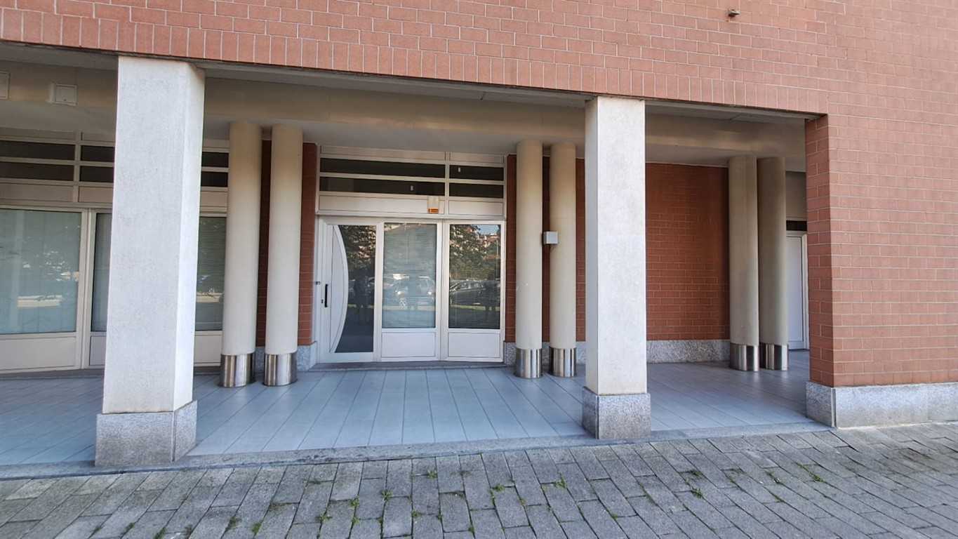 ufficio in vendita a Torino in zona Lucento