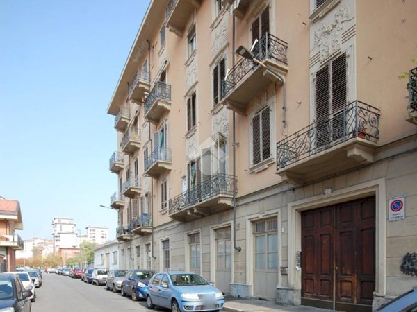 appartamento in vendita a Torino in zona Lucento