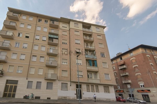 appartamento in vendita a Torino in zona Mirafiori Nord