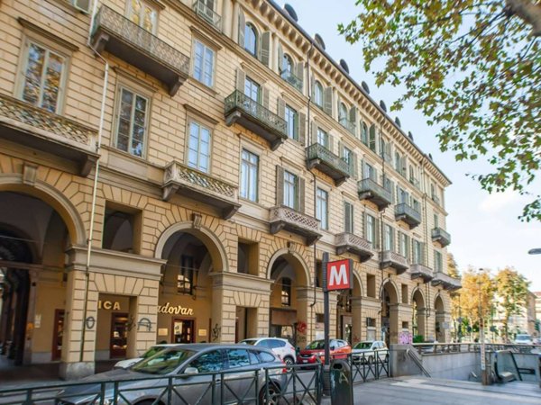 appartamento in vendita a Torino in zona Crocetta