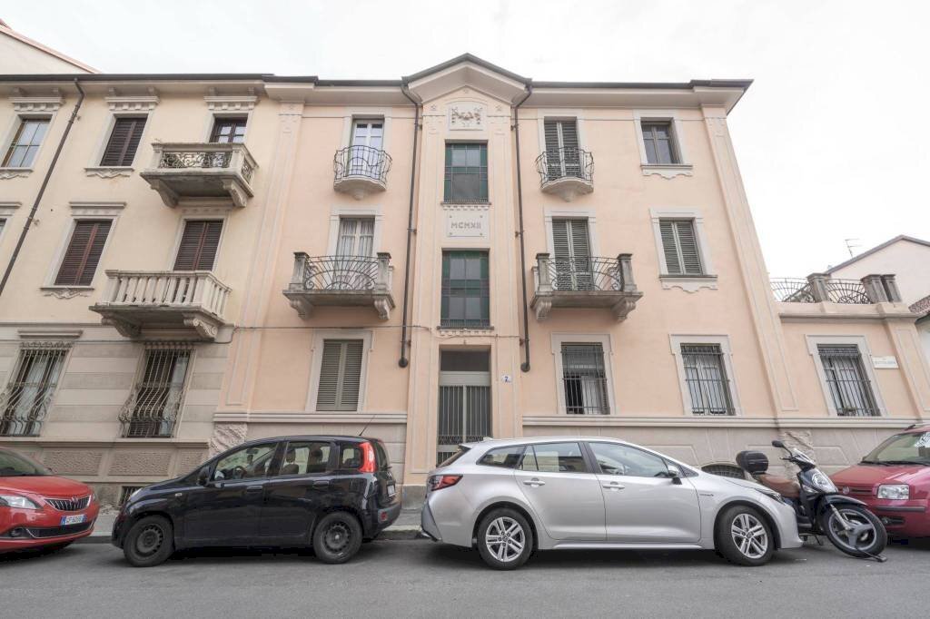appartamento in vendita a Torino in zona Madonna del Pilone