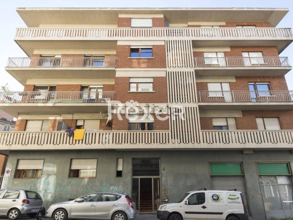 appartamento in vendita a Torino in zona Aurora