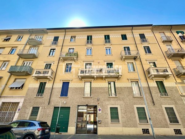 appartamento in vendita a Torino in zona Lingotto
