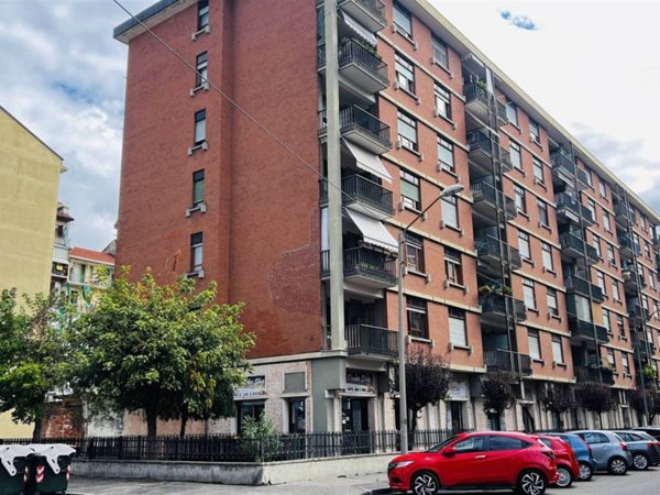 appartamento in vendita a Torino in zona Lingotto