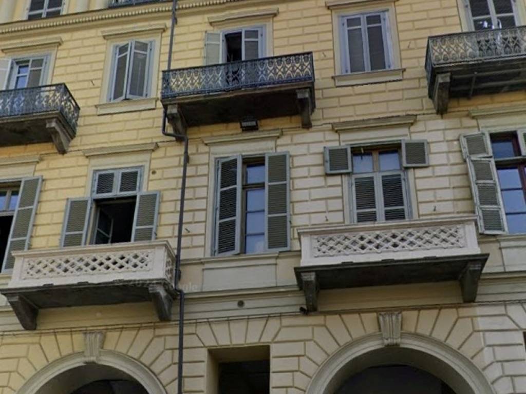 appartamento in vendita a Torino in zona San Salvario