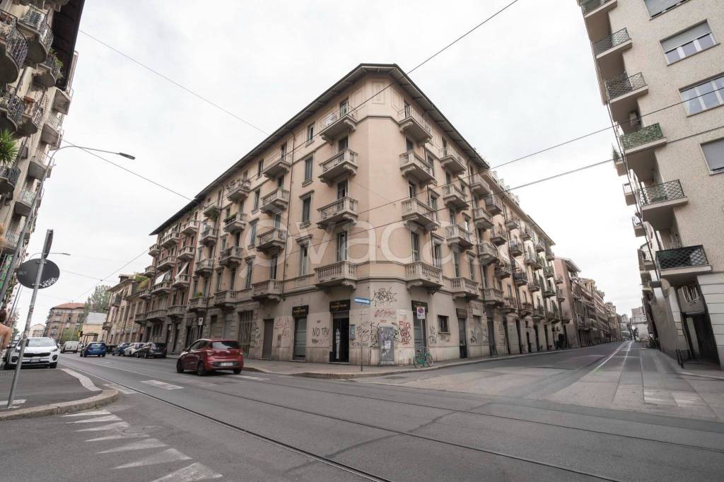 appartamento in vendita a Torino in zona Aurora