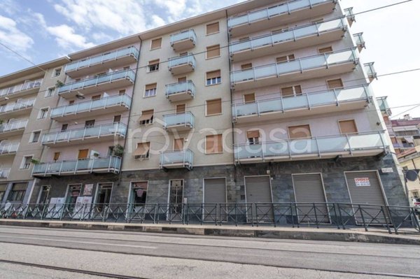 appartamento in vendita a Torino in zona Aurora