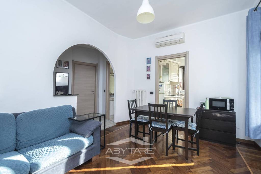 appartamento in vendita a Torino in zona Santa Rita