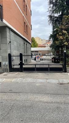 box auto in vendita a Torino in zona Pozzo Strada