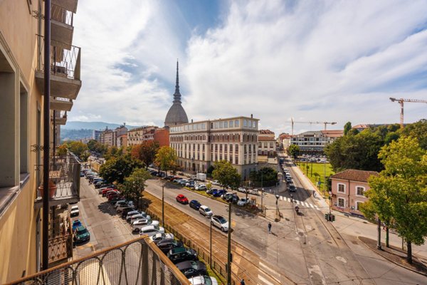 appartamento in vendita a Torino in zona Vanchiglia