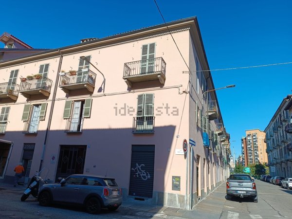 appartamento in vendita a Torino in zona Aurora
