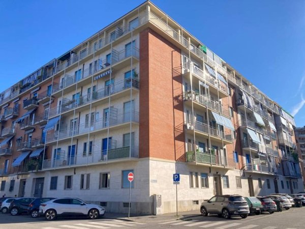 appartamento in vendita a Torino in zona Vanchiglietta
