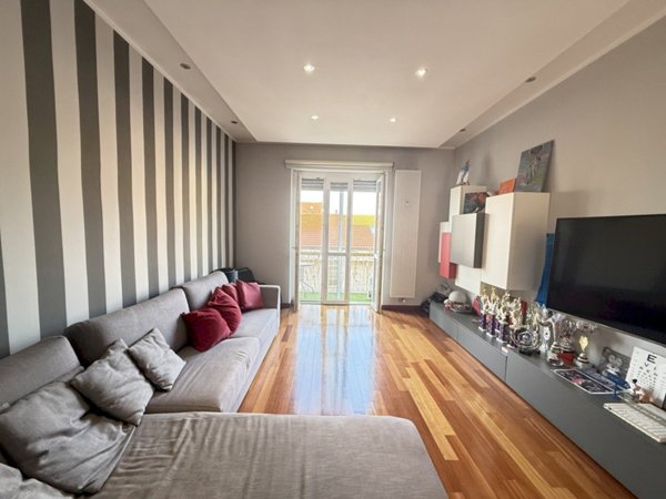 appartamento in vendita a Torino in zona Santa Rita