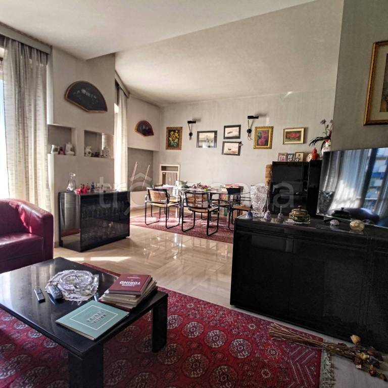 appartamento in vendita a Torino in zona Santa Rita