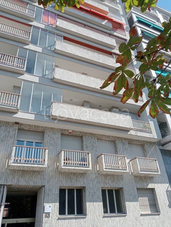 ufficio in vendita a Torino in zona Crocetta